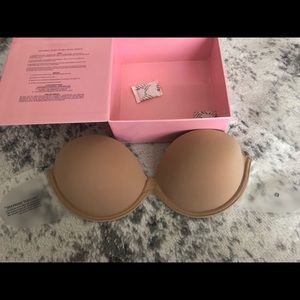 Victoria’s Secret Invisible push up bra